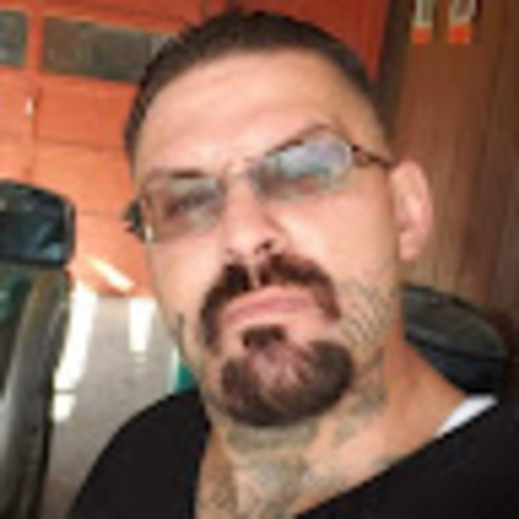 Meet your Posher, David - Picture 1 of 1